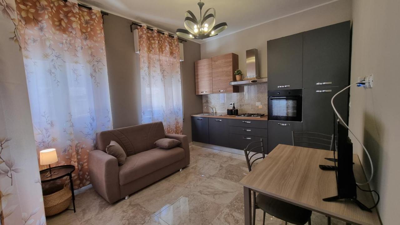 Casa Vacanze Giulia ジャッレ エクステリア 写真